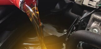 Come scegliere l’ olio motore dell’auto