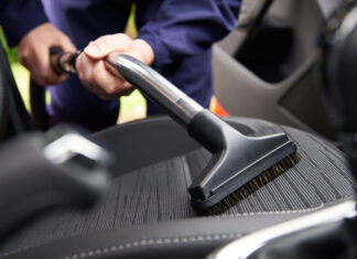 Pulire i sedili della vostra auto: ecco come si fa