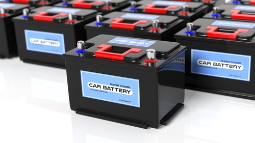 sostituire la batteria auto