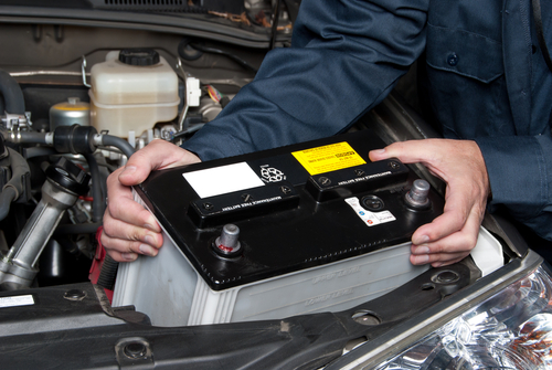 batteria dell’auto manutenzione