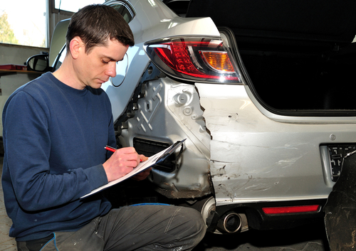 Conviene comprare l'auto incidentata