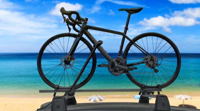 Portabiciclette o portabici per auto: Sul tetto o sulla parte posteriore dell’auto – portate la vostra bici con voi!