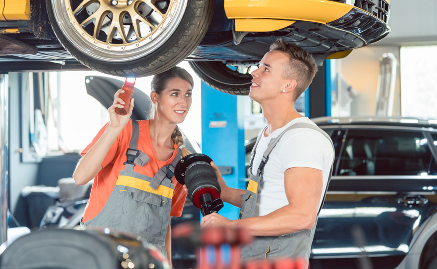 SOSTITUZIONE LIQUIDO REFRIGERANTE AUTO - Fai da Te 