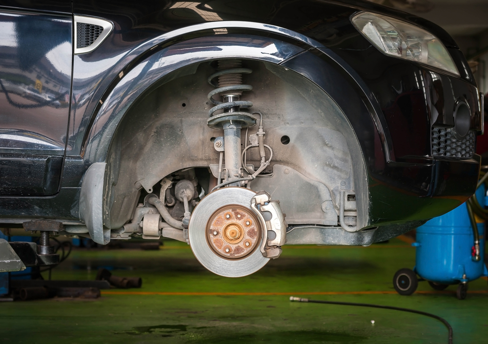 Una causa per le vibrazioni dell'auto da parte delle ruote