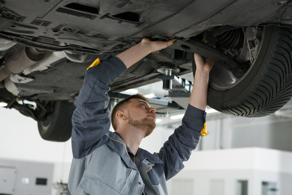 Vibrazioni quando l'auto è in movimento