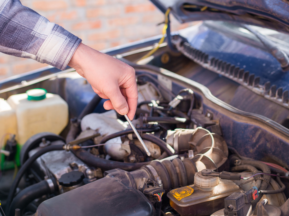 Cambiare la pompa del carburante da soli o farla cambiare?