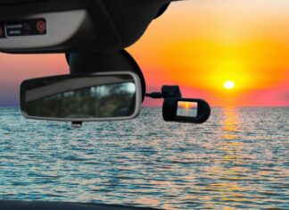 Sempre tutto in vista con la dashcam e la telecamera posteriore