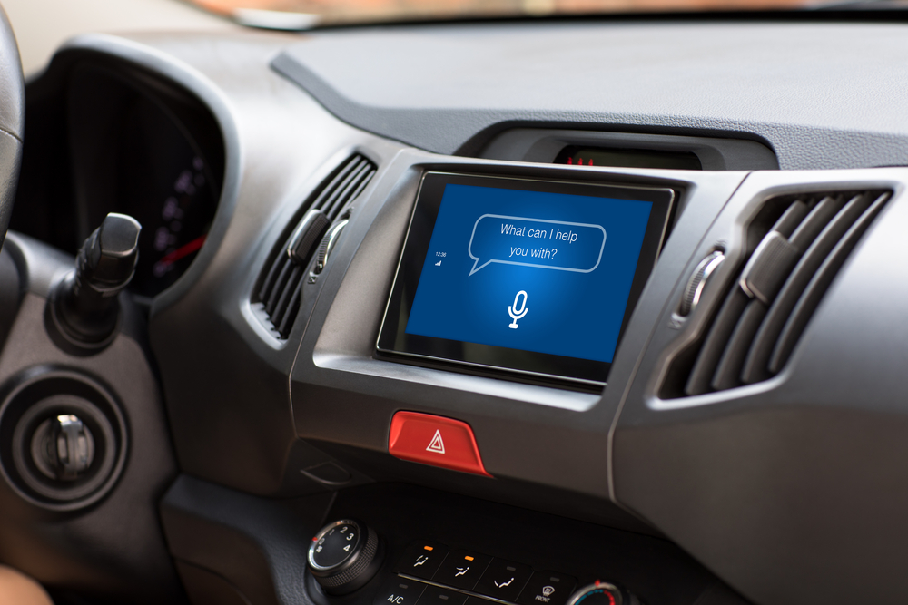 Siri, Google e Alexa in auto