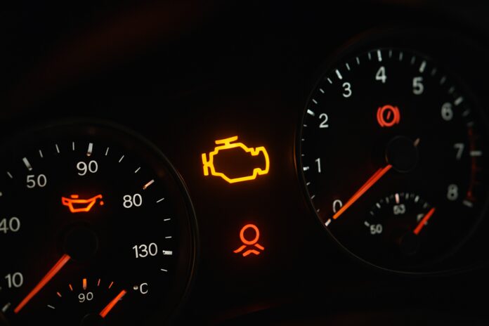 Guida-Completa-alle-Spie-della-Macchina-Cosa-Fare-in-Caso-di-Avaria-Motore-e-Problemi-con-lAcqua.jpg